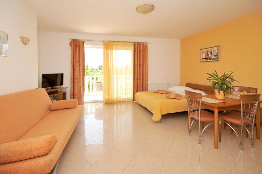Apartmani Trogir Exterior foto